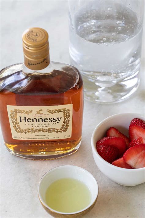 Strawberry Hennessy Recipe: Full Guide (2024。